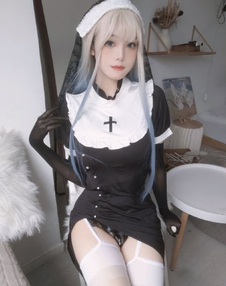 娇妻玩4p被三个男人玩_1080HD高清在线观看